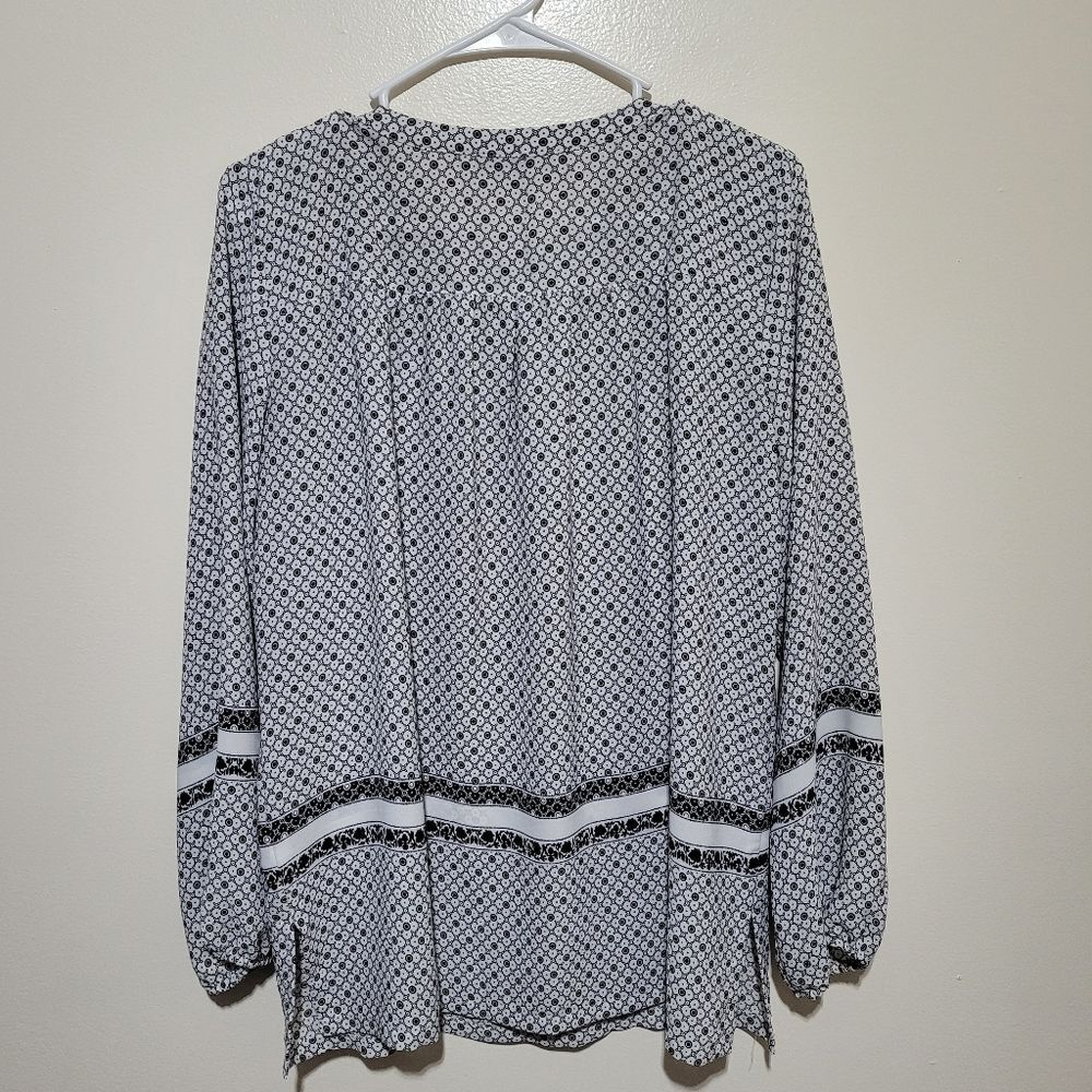 Loft Monochrome Patterned Blouse Small - image 2
